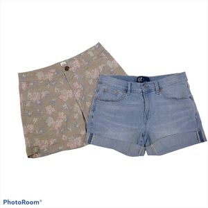 GAP Women’s Shorts Bundle Size 26 & Size 2